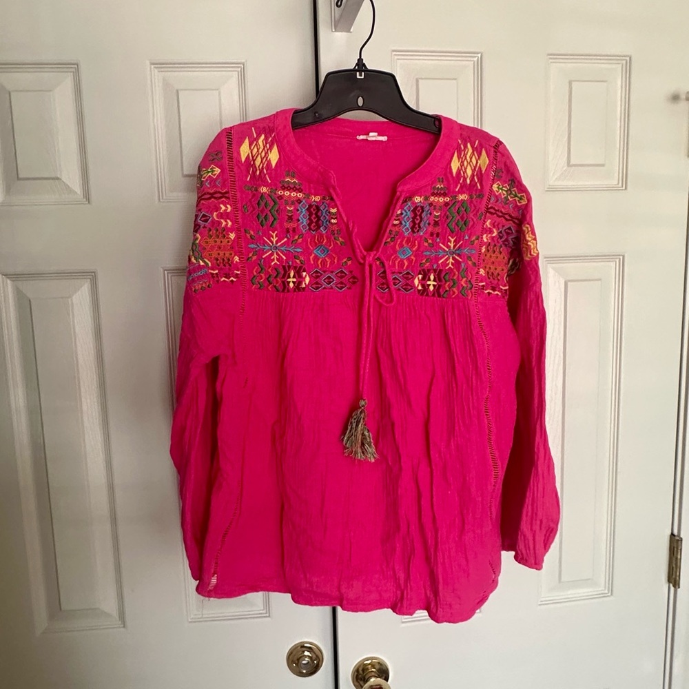 Embroidered Pink Women's Top Size M